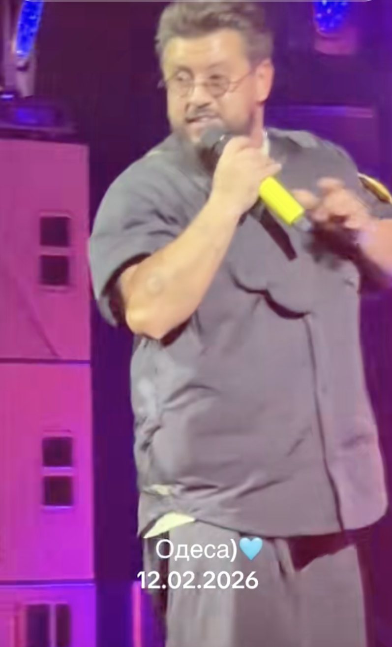 MONATIK змінився до невпізнаваності: у мережі обговорюють "нове обличчя" співака